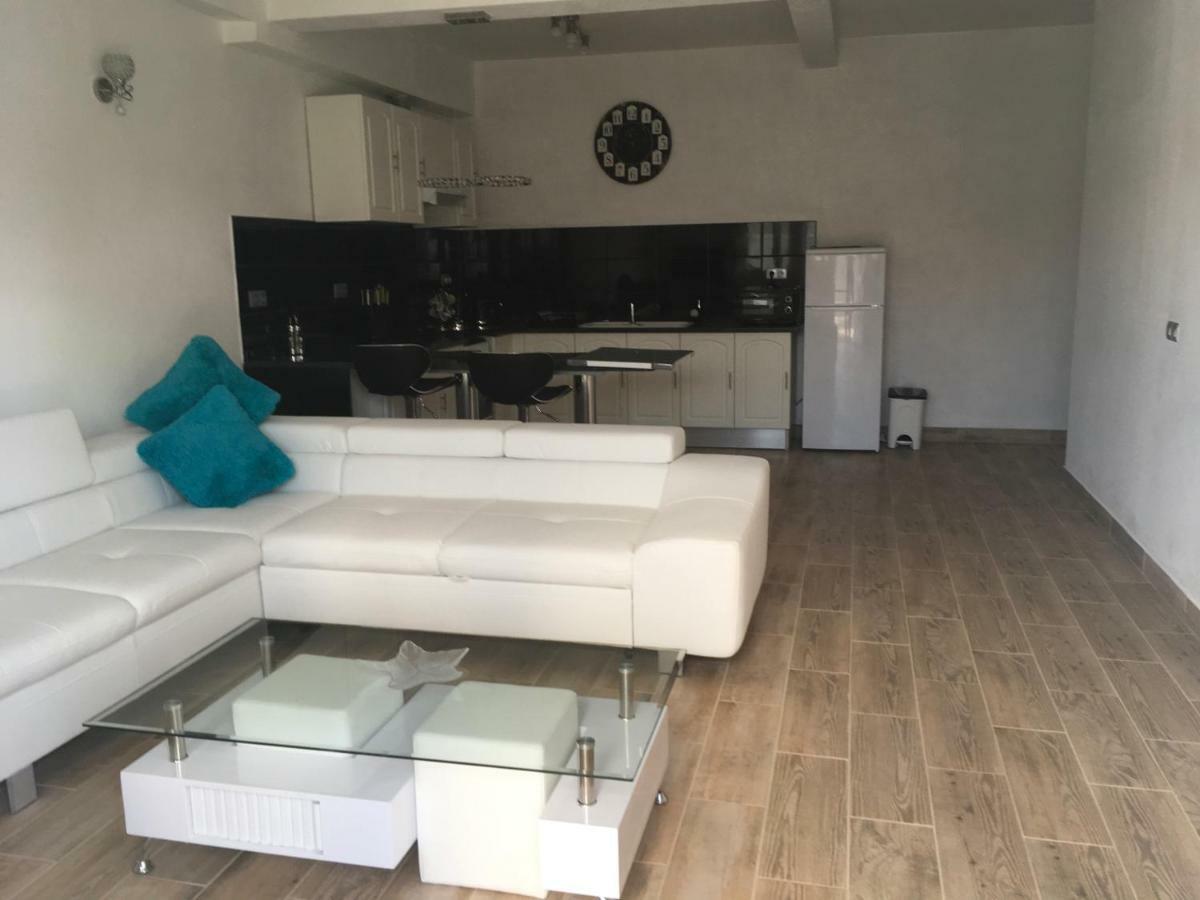 Boa Nova Base. Apartment Funchal  Bagian luar foto