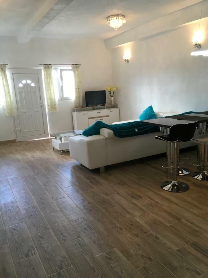 Boa Nova Base. Apartment Funchal  Bagian luar foto
